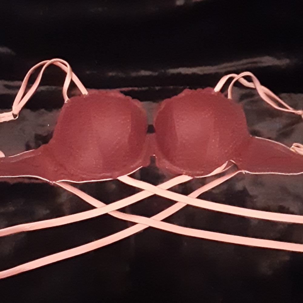 Super strappy Bra
